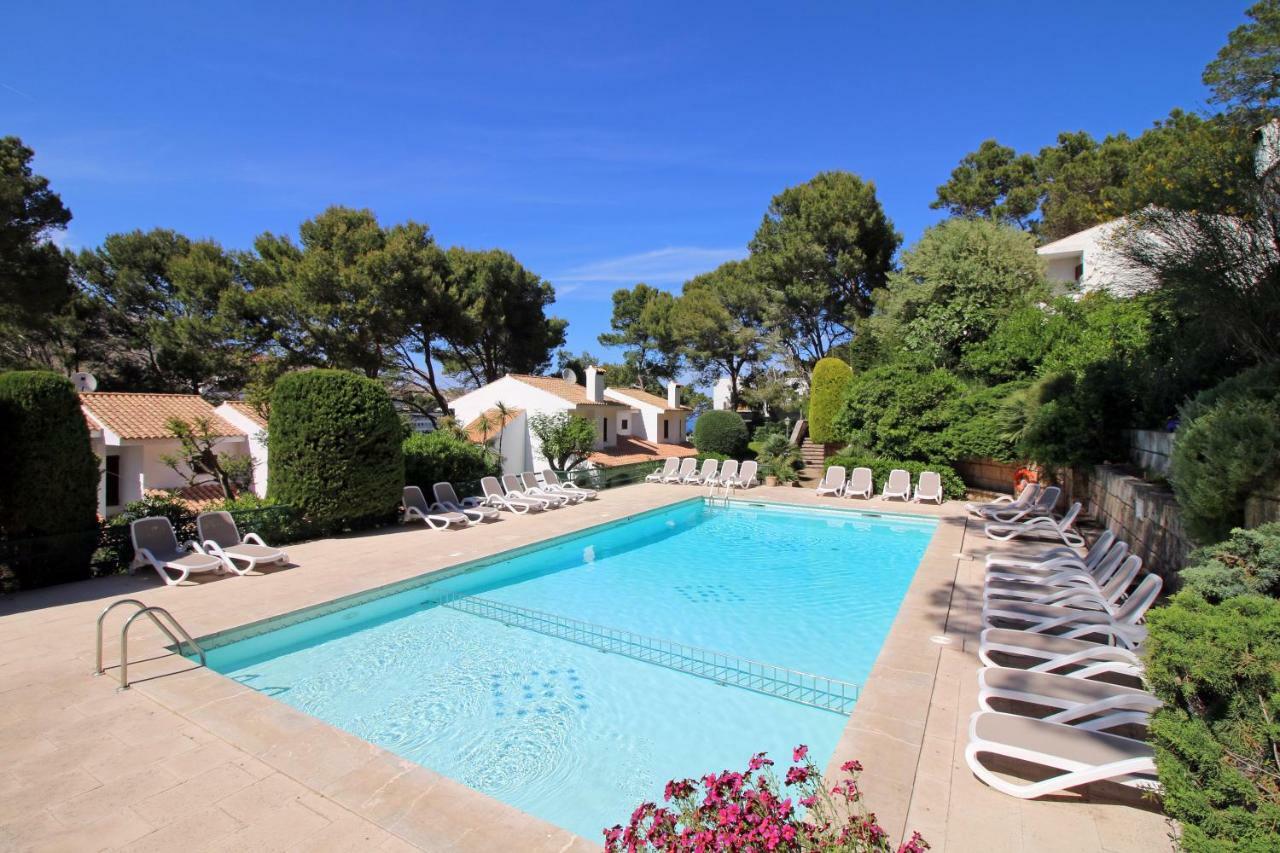 Gorgeous Renovated Cala Sant Vicenc Beach Villa Cala San Vicente  Exterior photo